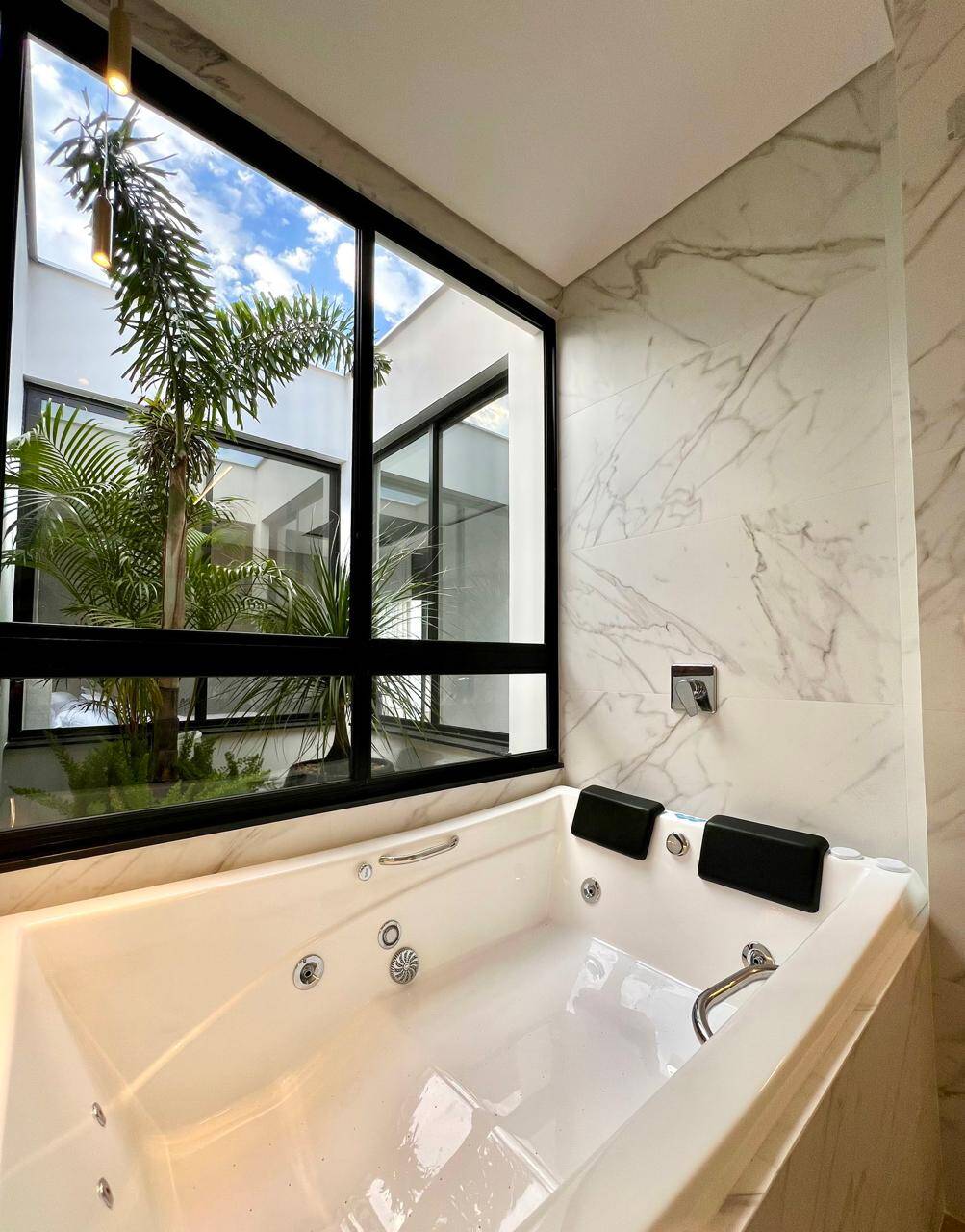Casa, 4 quartos, 285 m² - Foto 3