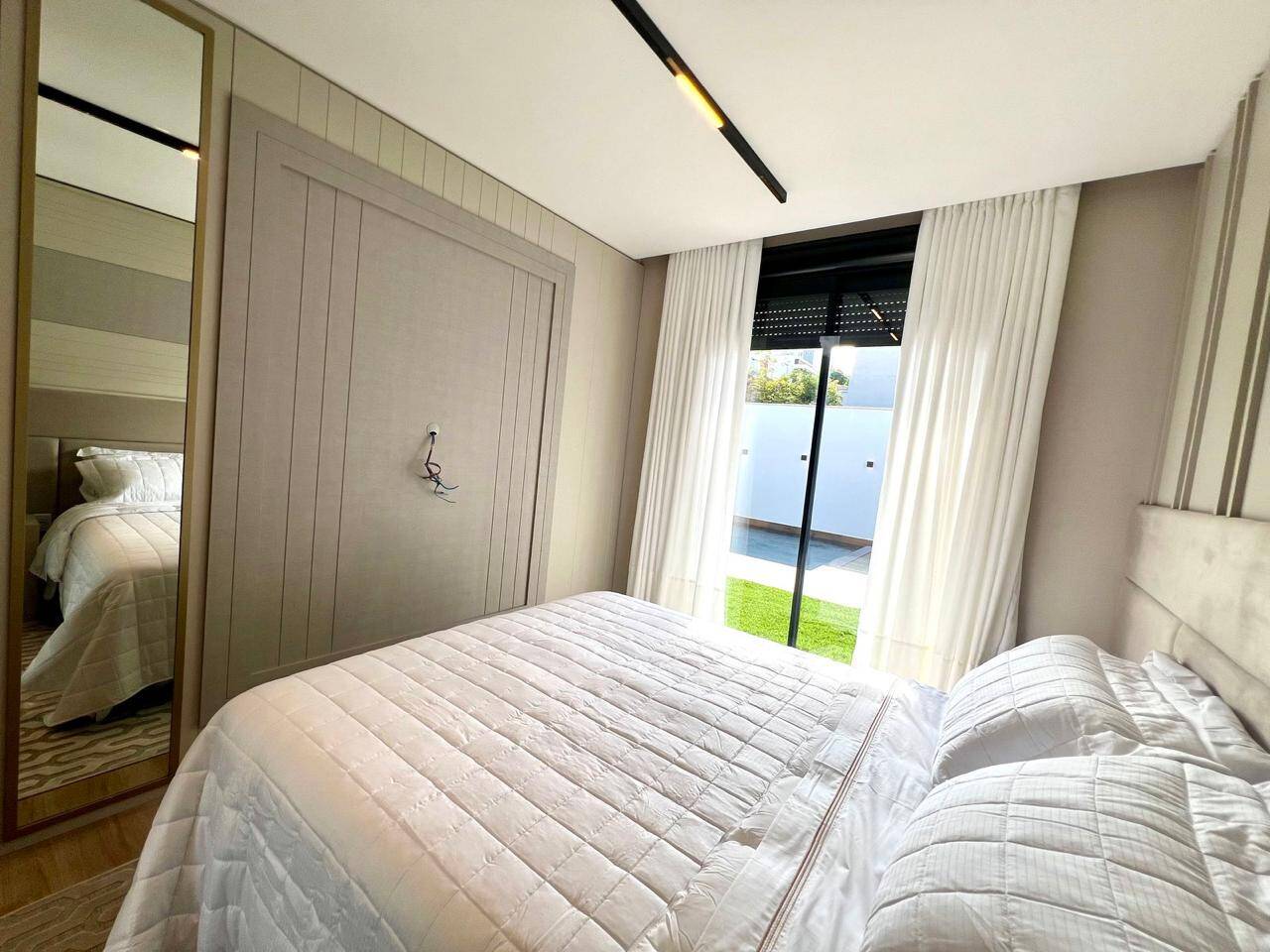 Casa, 4 quartos, 285 m² - Foto 15