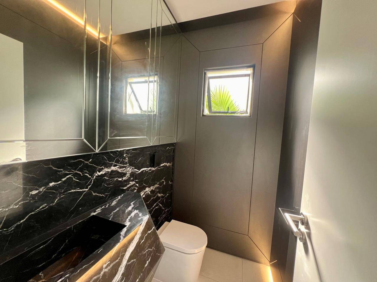 Casa, 4 quartos, 285 m² - Foto 17