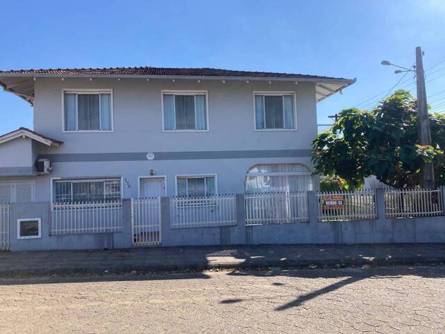 #17 - Sobrado para Venda em Barra Velha - SC - 1