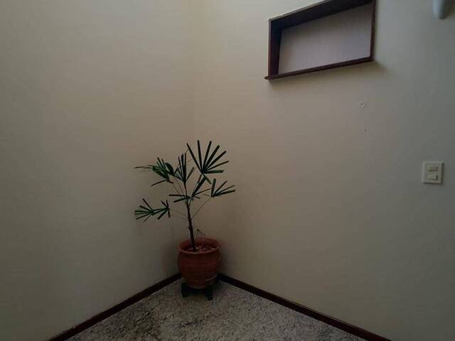 Casa para Venda em Joinville - 4