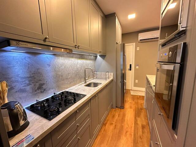 #112 - Apartamento para Venda em Balneário Camboriú - SC