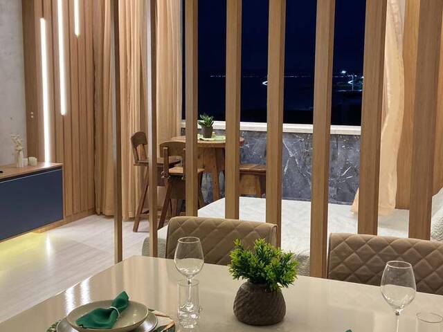 #128 - Apartamento para Venda em Penha - SC
